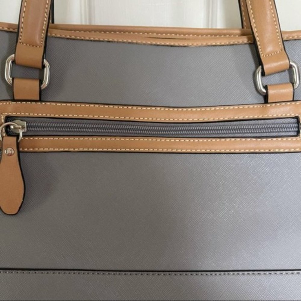 Giani Bernini Double Flat Strap Shoulder Bag - image 8